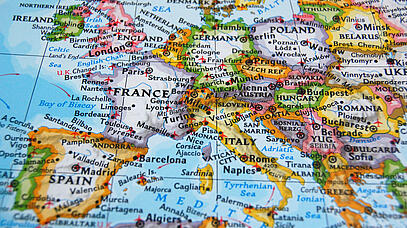 Eine Europakarte, die den Bildausschnitt von Portugal bis zur Ukraine zeigt.