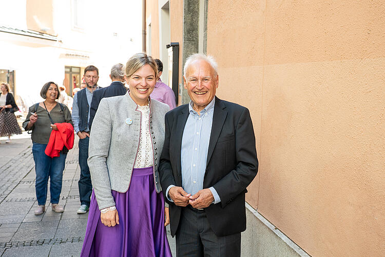 Katharina Schulze, MdL, und Erwin Huber, Ex-CSU-Chef und Finanzminister a.D., Fraktionsklausur 2025 in Passau.
