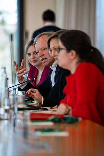 Katharina Schulze MdL; Prof. Dr. Dr. h.c. Clemens Fuest; Dr. Franziska Brantner ,MdB; Stephanie Schuhknecht, MdL