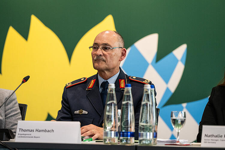 Brigadegeneral Thomas Hambach, Kommandeur des Landeskommandos Bayern der Bundeswehr, auf der Diskussionsveranstaltung "Wehrhaftes Europa", Fraktionsklausur 2025, Passau.