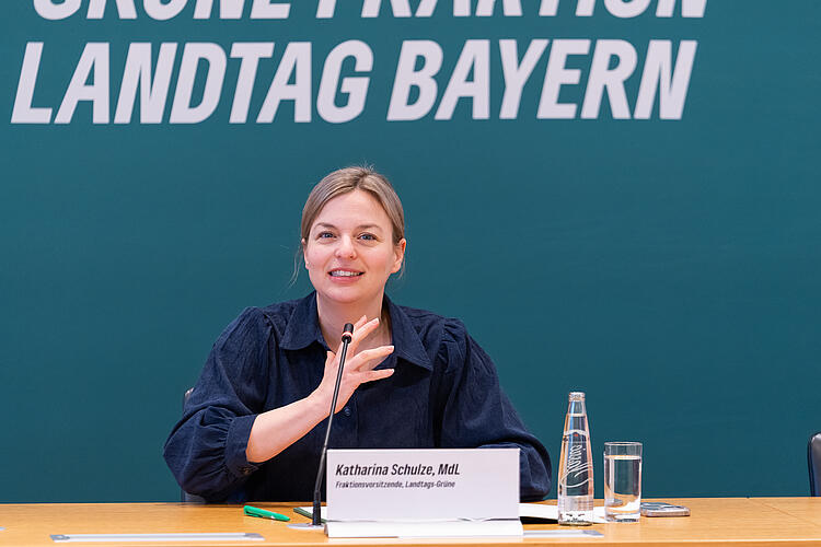 Katharina Schulze, MdL, auf der Abschluss-Pressekonferenz der Winterklausur 26